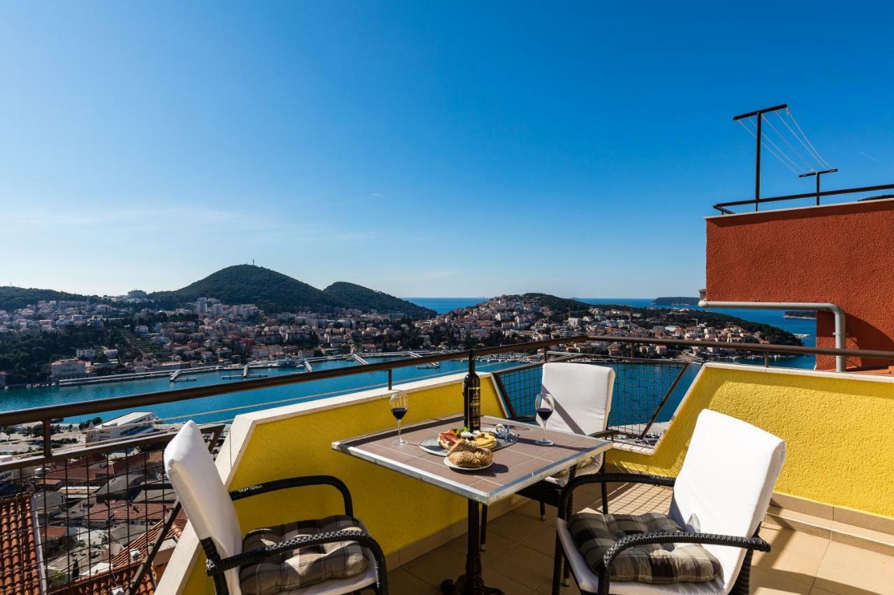 Nikol Dubrovnik