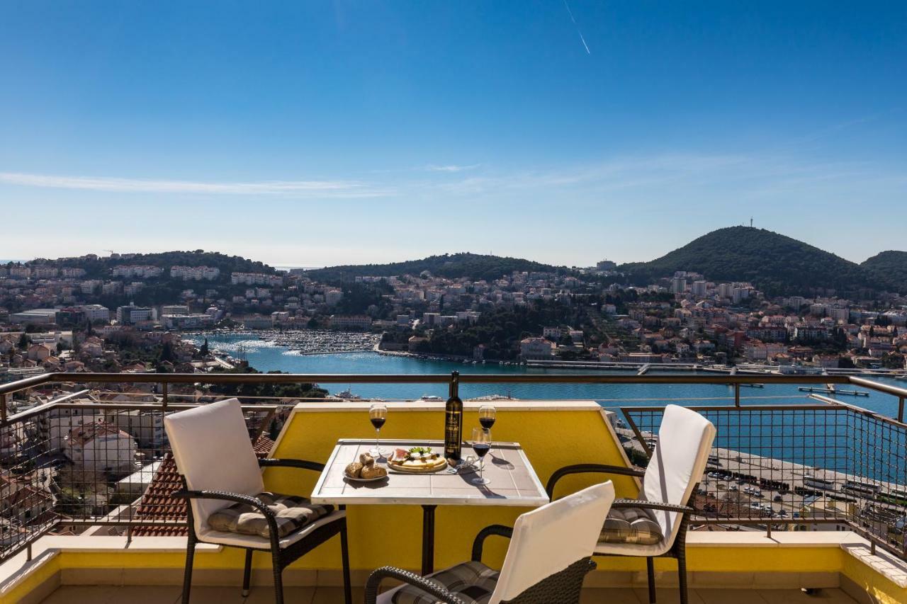 Nikol * Dubrovnik